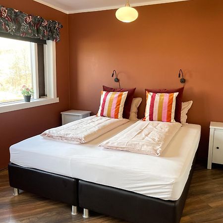 Setberg Guesthouse Nesjum Bagian luar foto
