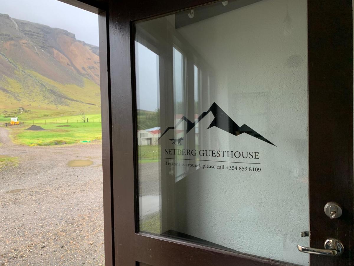 Setberg Guesthouse Nesjum Bagian luar foto