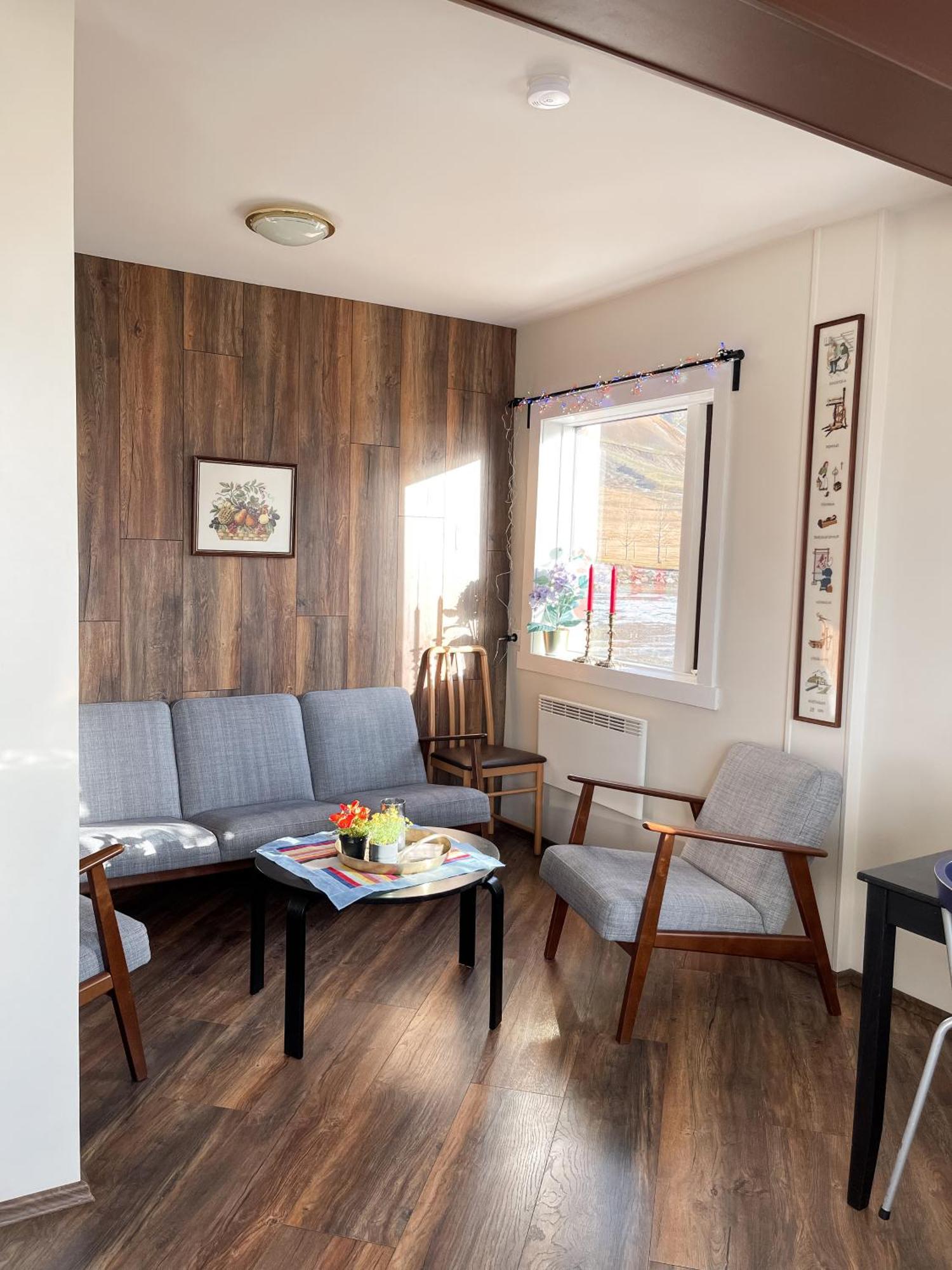 Setberg Guesthouse Nesjum Bagian luar foto