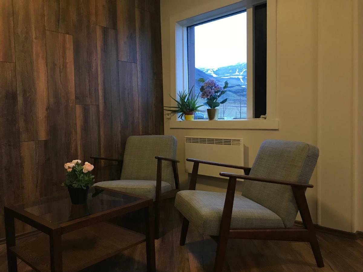 Setberg Guesthouse Nesjum Bagian luar foto